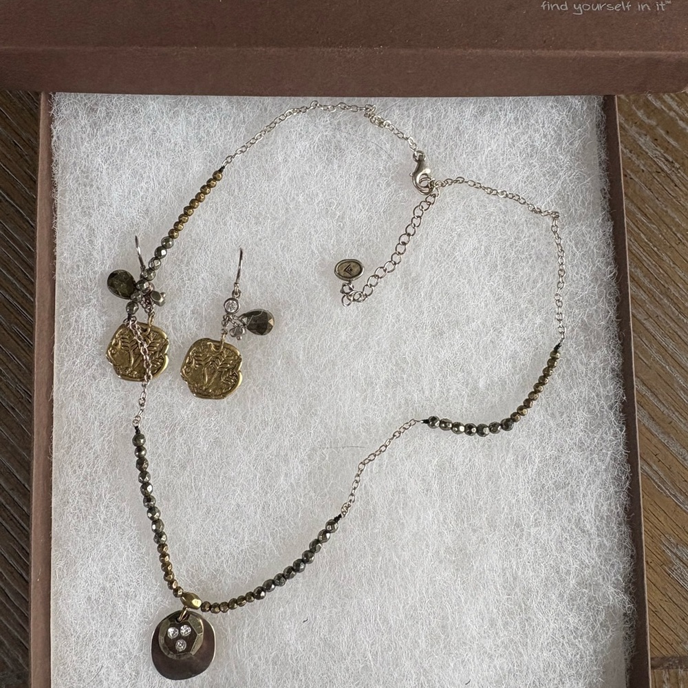 Silpada Necklace and Earring Set